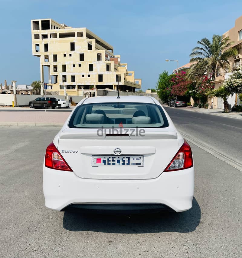 Nissan Sunny 2022 model full agency for sale 11
