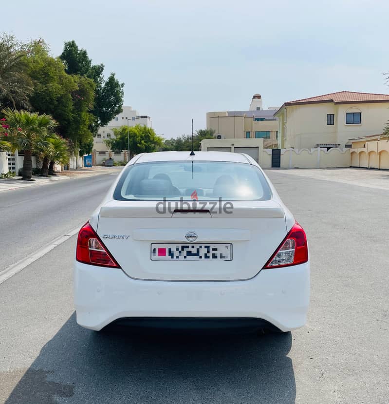 Nissan Sunny 2022 model full agency for sale 13