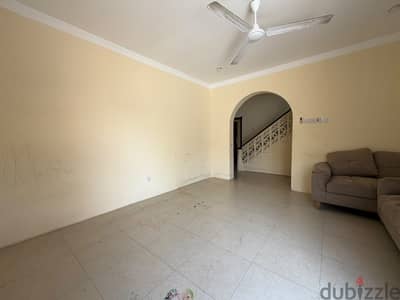 4BR SemiFurnished Villa for Rent in Adliya|Residential &Commercial use