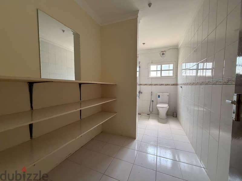4BR SemiFurnished Villa for Rent in Adliya|Residential &Commercial use 5