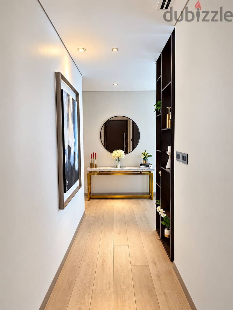Luxury 2BR - 28th Floor - Fully Furnished - Panoramic Sea & City View 6