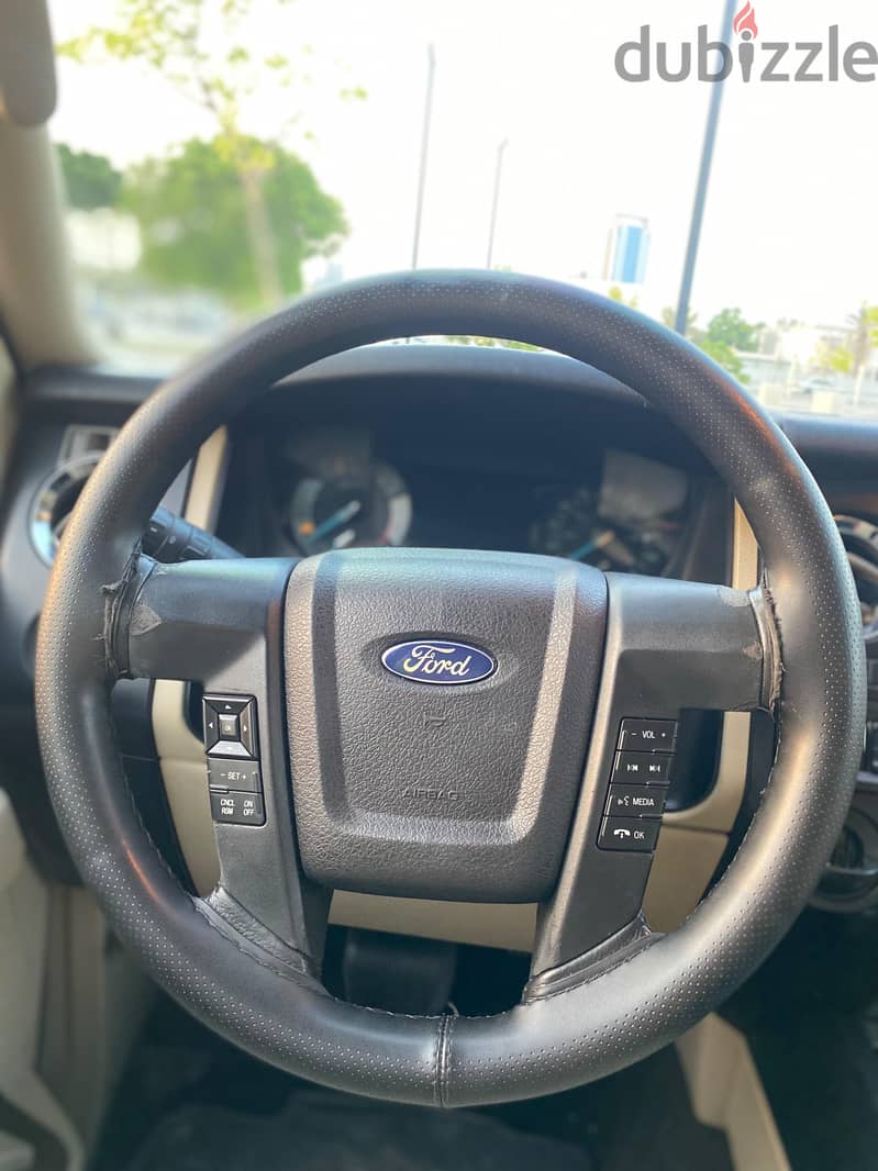 Ford Expedition 2016 V6 / Excellent Condition 4