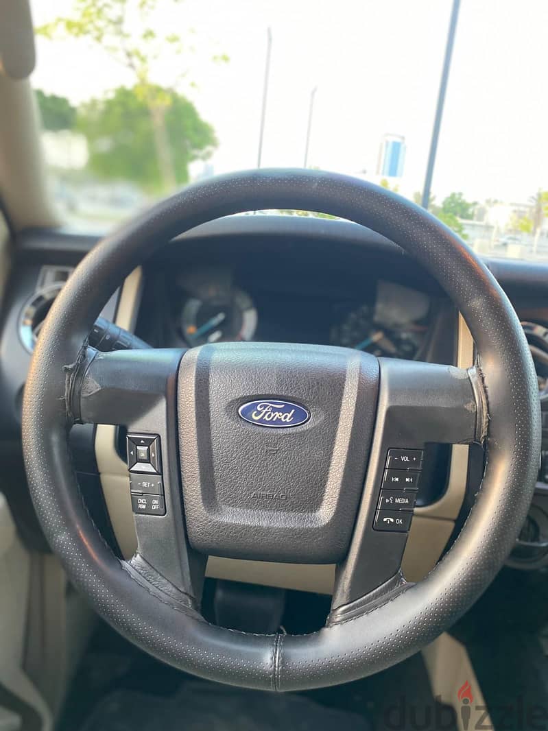Ford Expedition 2016 V6 / Excellent Condition 12