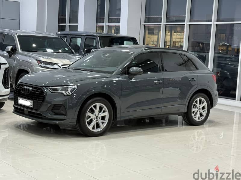 Audi Q3 2025 GREY 1