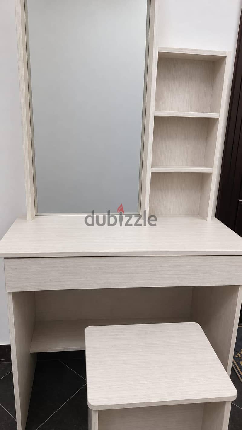bedroom set 2