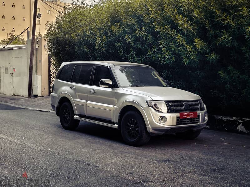 Mitsubishi Pajero 4X4 MODEL 2014 2