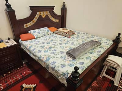 Luxury Wooden Double Bed + Comfortable Spring Mattress