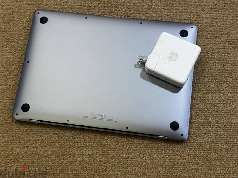 MacBook Air (2019) excellent condition 4