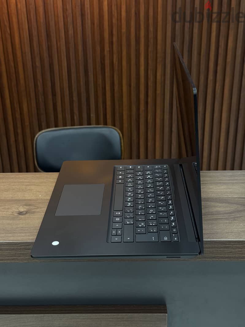 Microsoft Surface laptop 4 Core i7-11th Generation 1