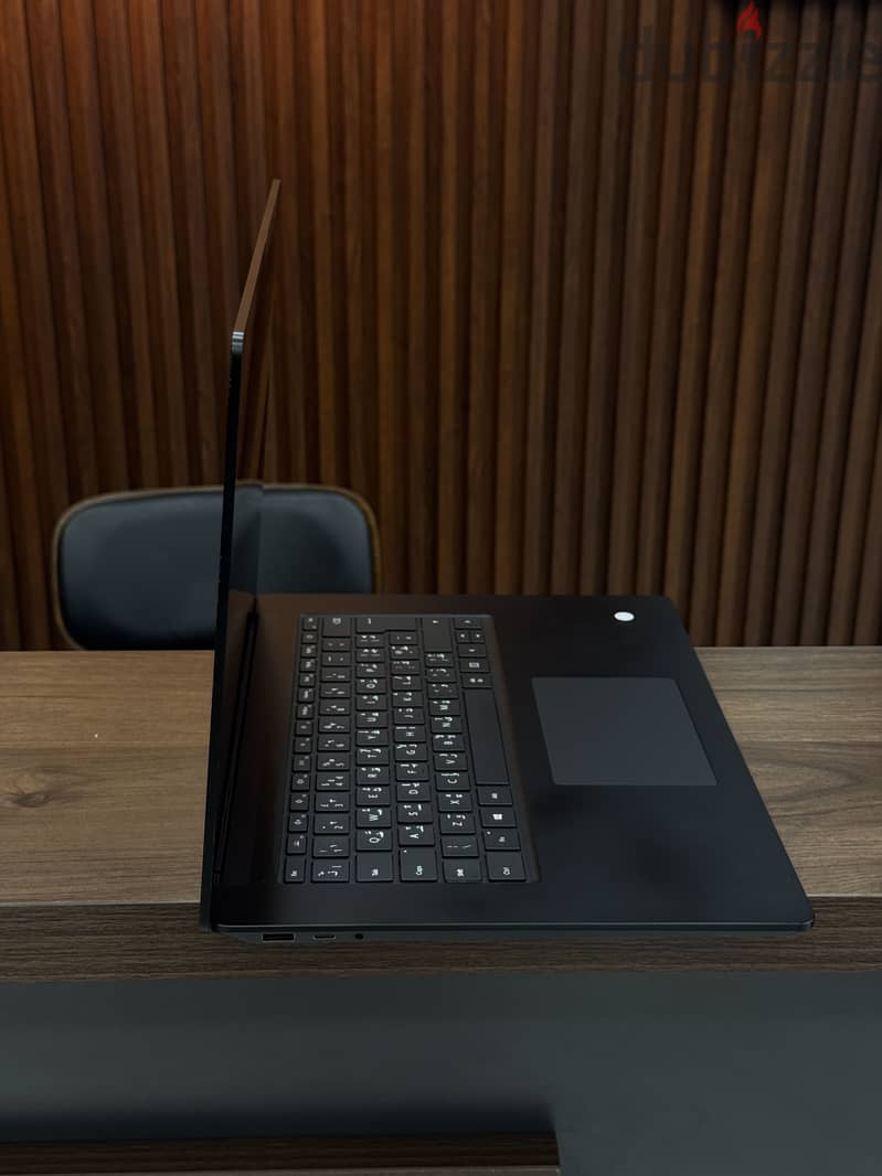 Microsoft Surface laptop 4 Core i7-11th Generation 3