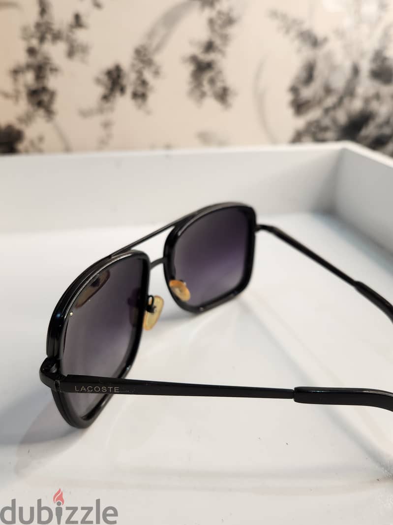 نظارات لاكوست - اصلي مستعمل- 39591018 2