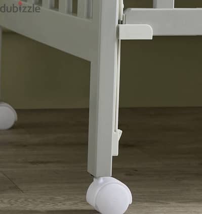 Juniors capri crib light grey