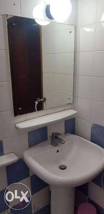 Room for rent 2