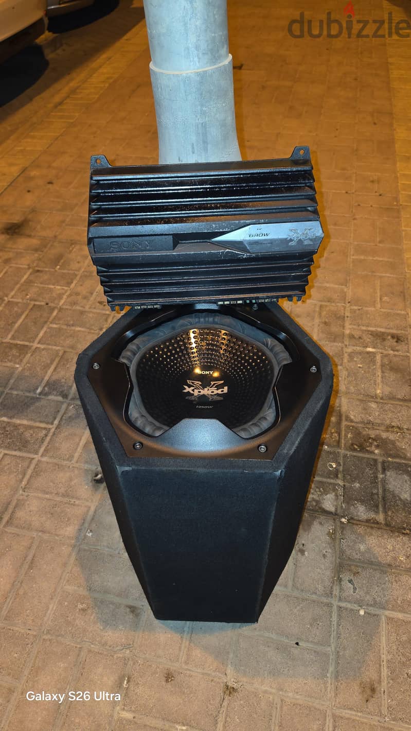 sony 1350w subwoofer with Sony 600w 4 channel amplifier - Car ...