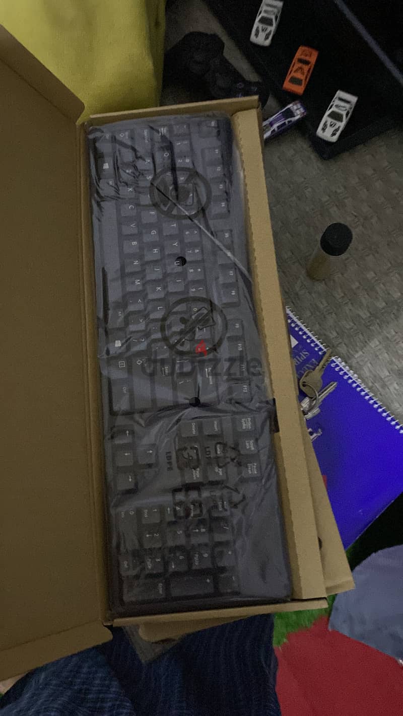 OFFER HP MONITOR 18.5 inch with new keyboard 1