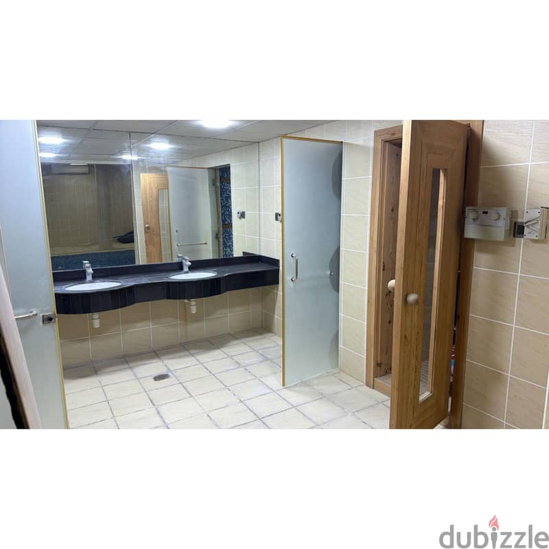 Luxury big villa for sale in town 10
