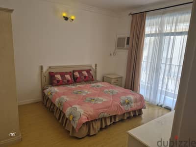 1 room available