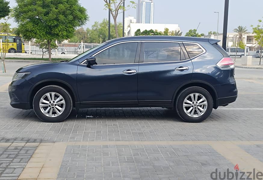 Nissan X-Trail 2017-single owner &Low Milage 10