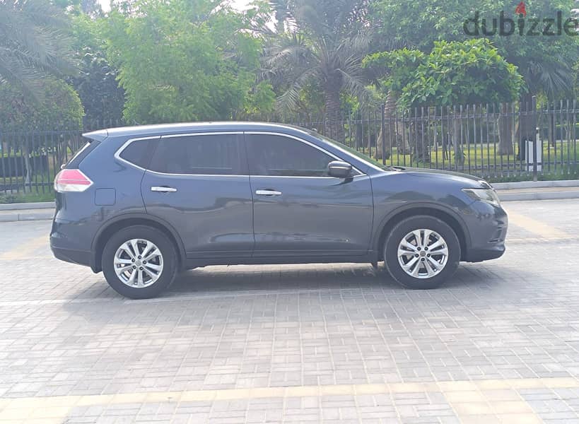 Nissan X-Trail 2017-single owner &Low Milage 11
