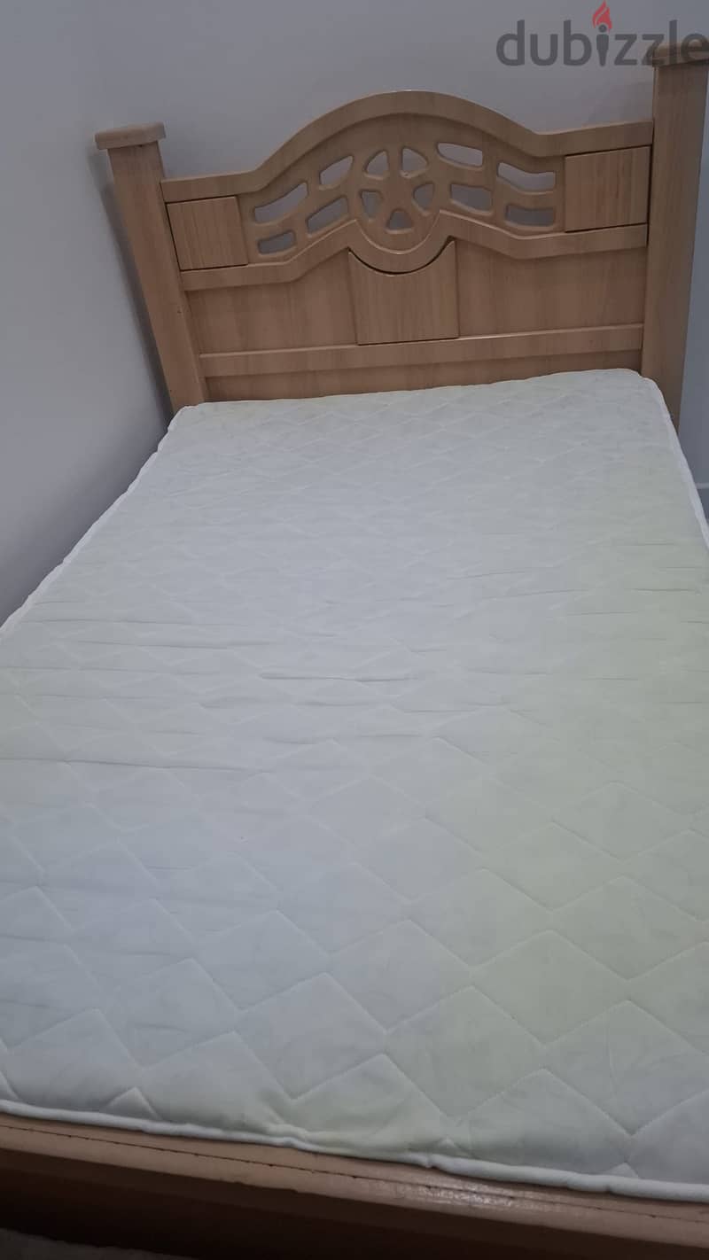Queen Size Bed (Frame + Medical mattress) *ONLY USED FOR FEW MONTHS* 1