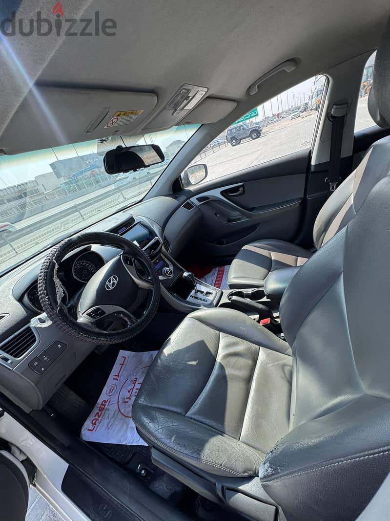 Hyundai Elantra 2016 White 5
