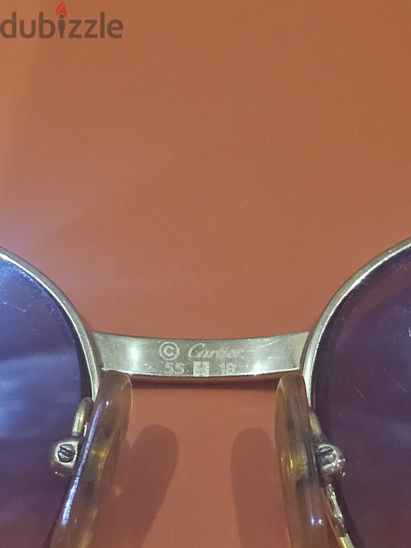 للبيع: نظارة شمسية Cartier أصلية بتصميم كلاسيكي فاخر 6