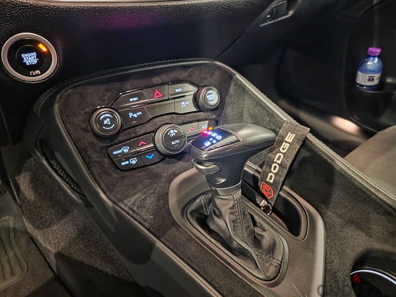 Dodge Challenger SXT 2016 9