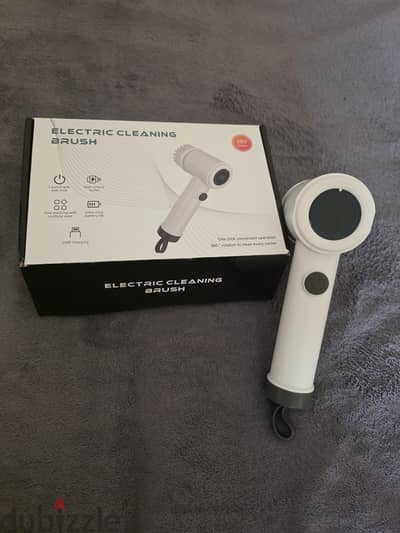 Electric cleaning brush