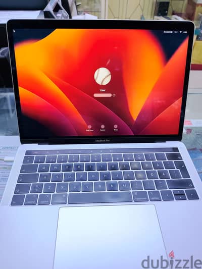 MACBOOK PRO 2018 (AURGENT SALE)