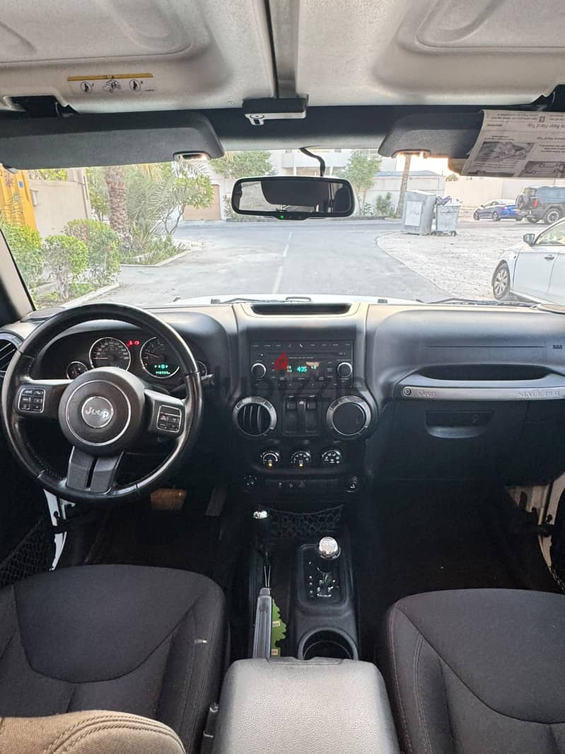 JEEP WRANGLER SPORT 2015 | 3.6L V6 | 4X4 | AUTOMATIC | GCC SPECS 12
