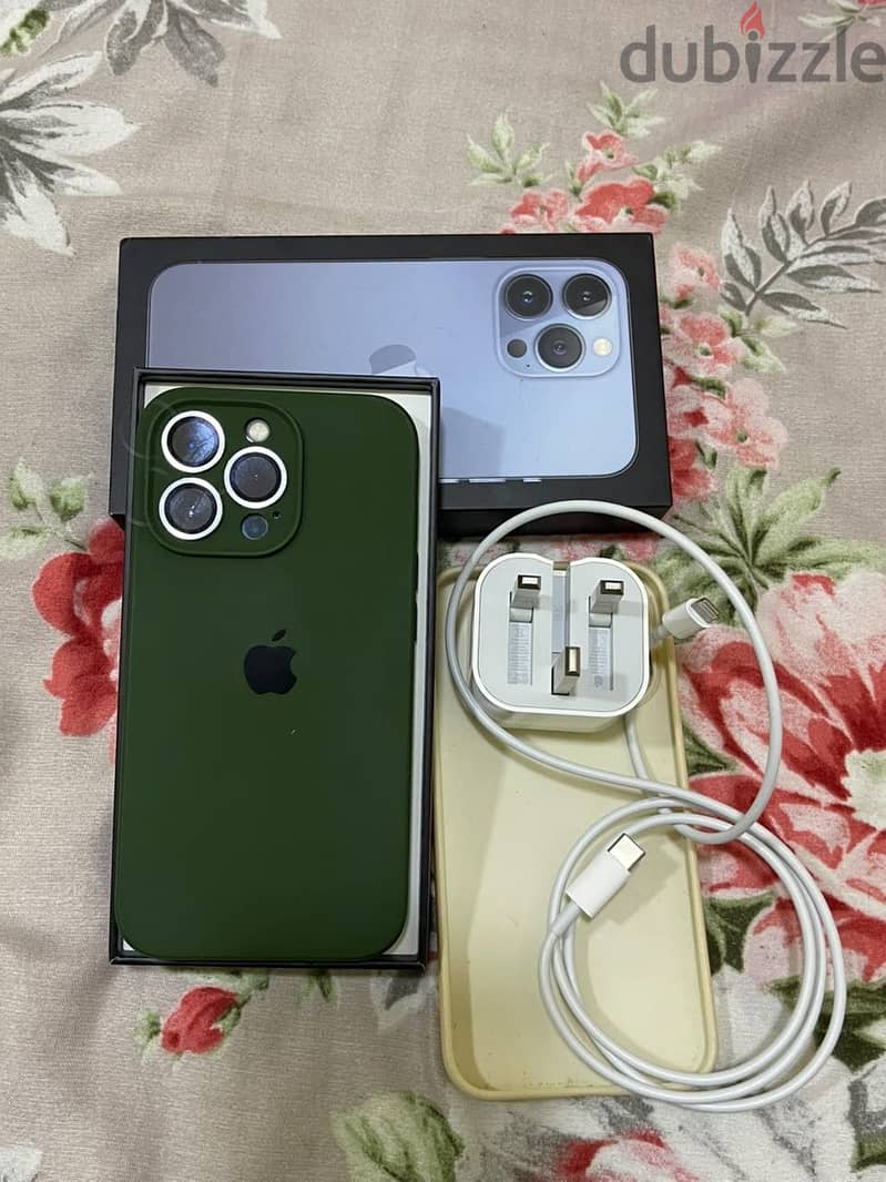 iPhone 13 Pro 128GB - Original Box 3