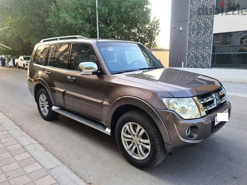 MITSUBISHI PAJERO # 2013# FULL OPTION WITH SUNROOF # SINGLE OWNER# SAL 7