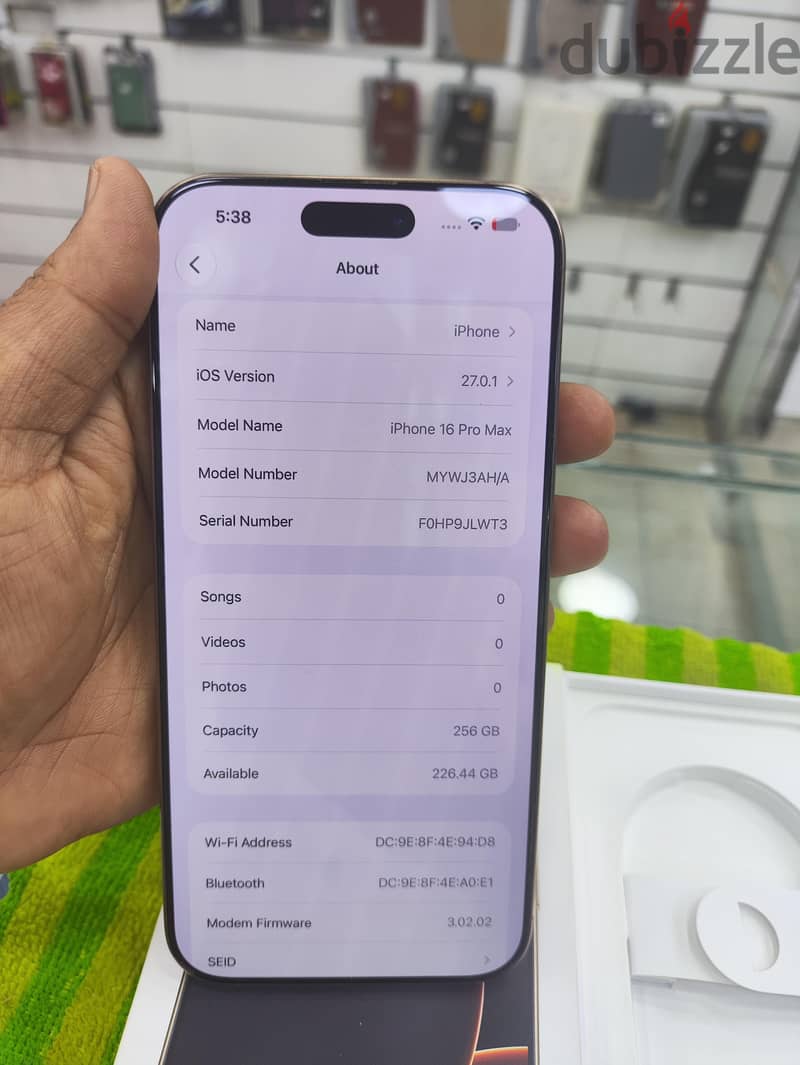 Apple - iPhone 16 Pro Max 6