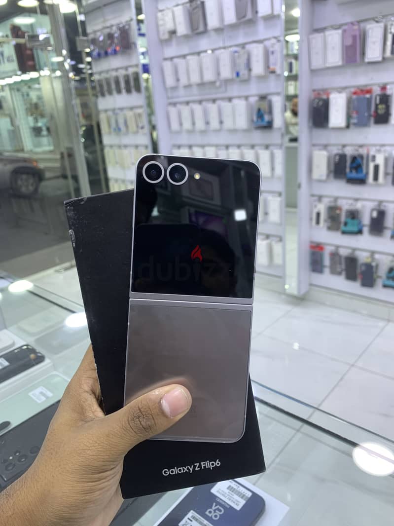 Samsung Z Flip 6 2