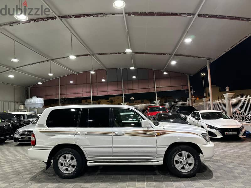 TOYOTA LAND CRUISER GXR V6 3