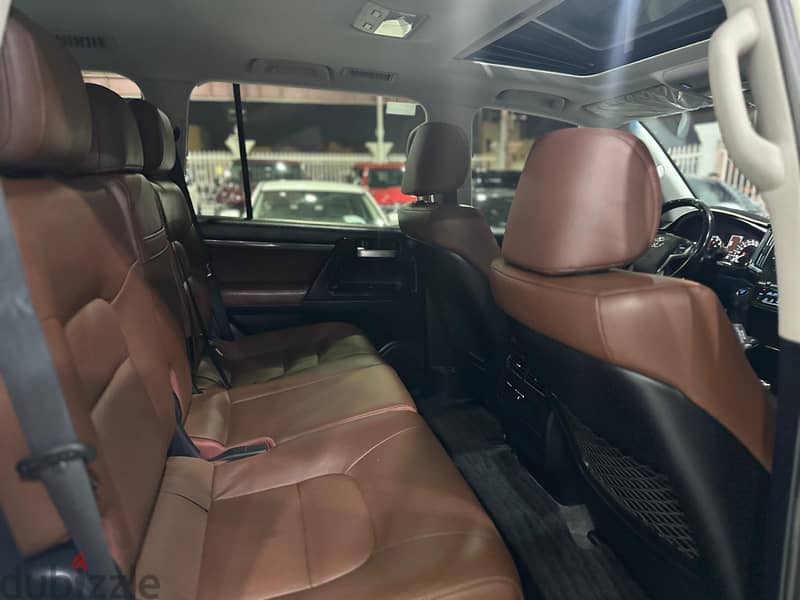 TOYOTA LAND CRUISER GXR GRAND TOURING V8 1