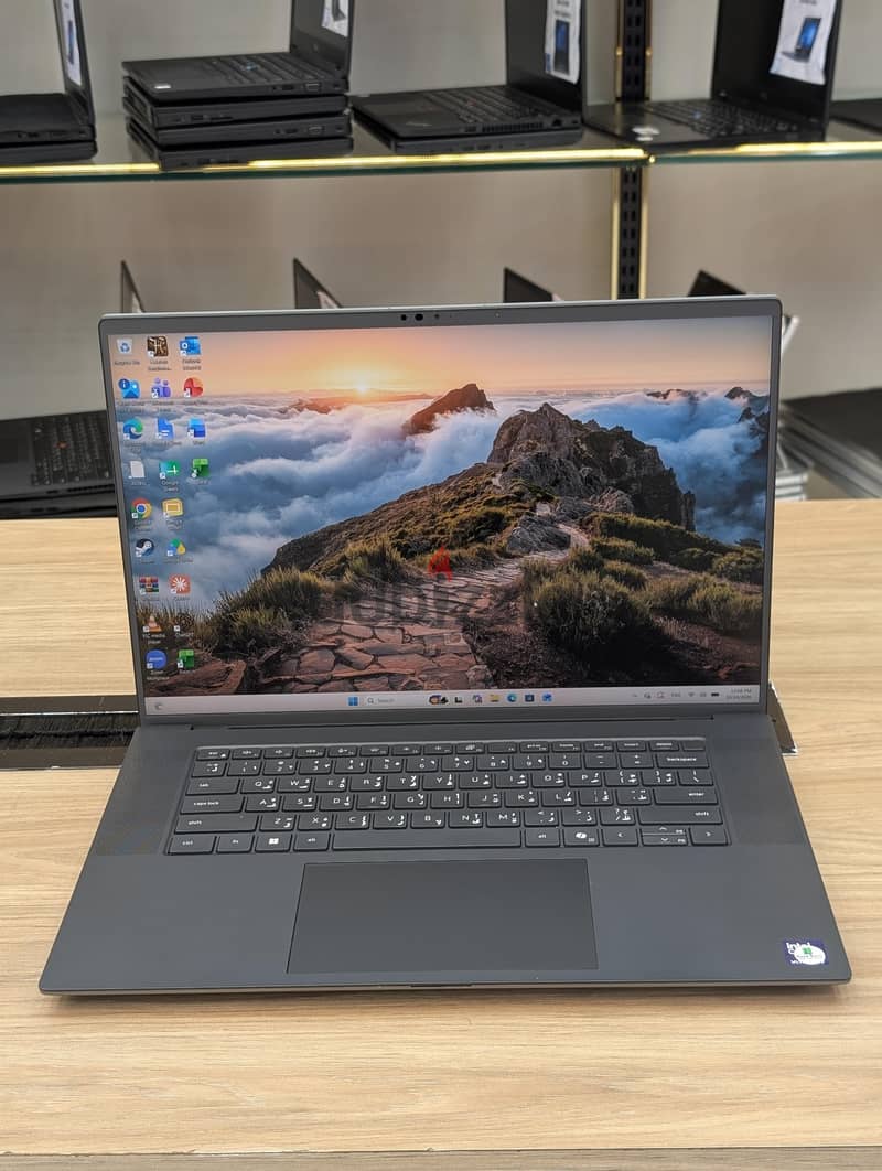 Dell Precision 5690 ULTRA 7 1