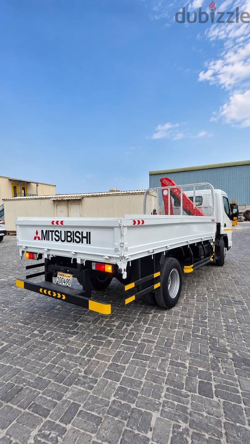 للبيع: سكسويل Mitsubishi موديل 2016 مع رافعة 2