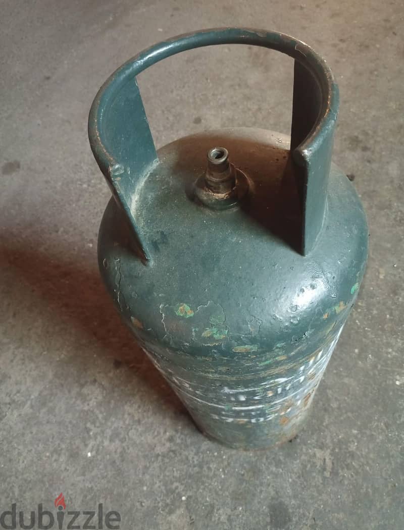 Gas cylinder 1