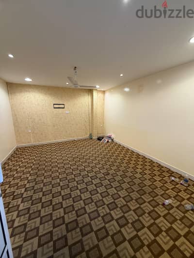 للايجاربيت شامل فالبحير تلفون 36364714 Rent house with EAW  Riffa call