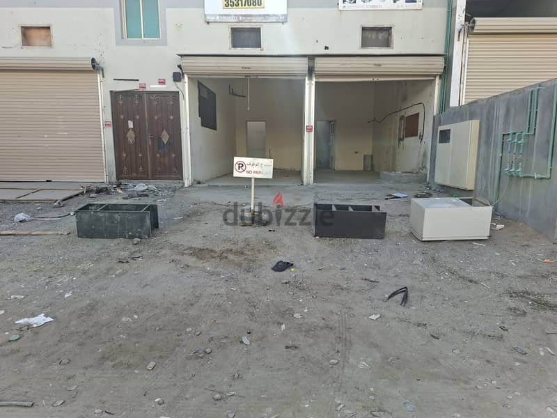 Rent Fabrication workshop or Cars Garage, Contact whats app: 35317080 4