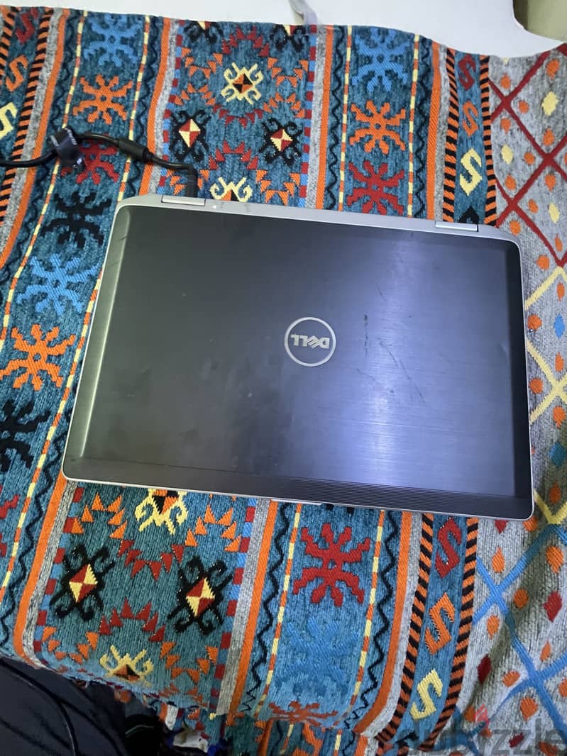 Dell Latitude 1