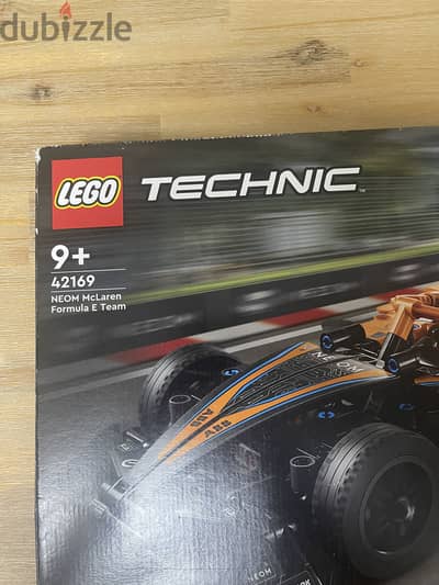 Brand new LEGO Technic NEOM McLaren and Formula E Race Car (42169)