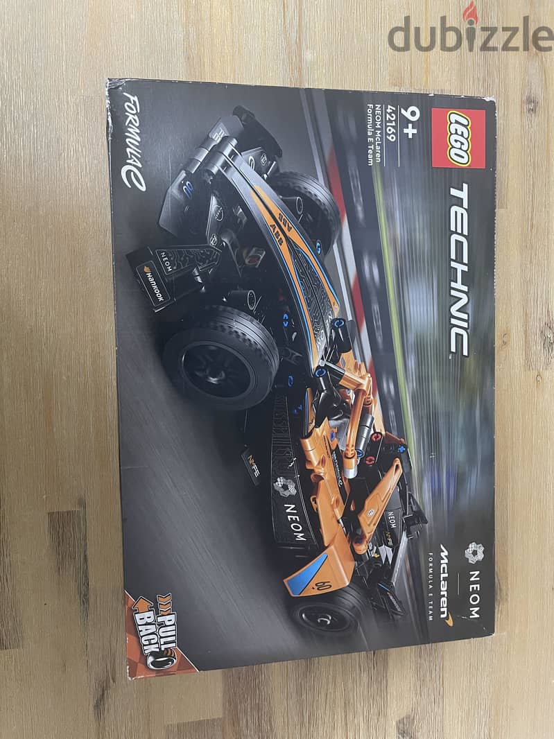 Brand new LEGO Technic NEOM McLaren and Formula E Race Car (42169) 1