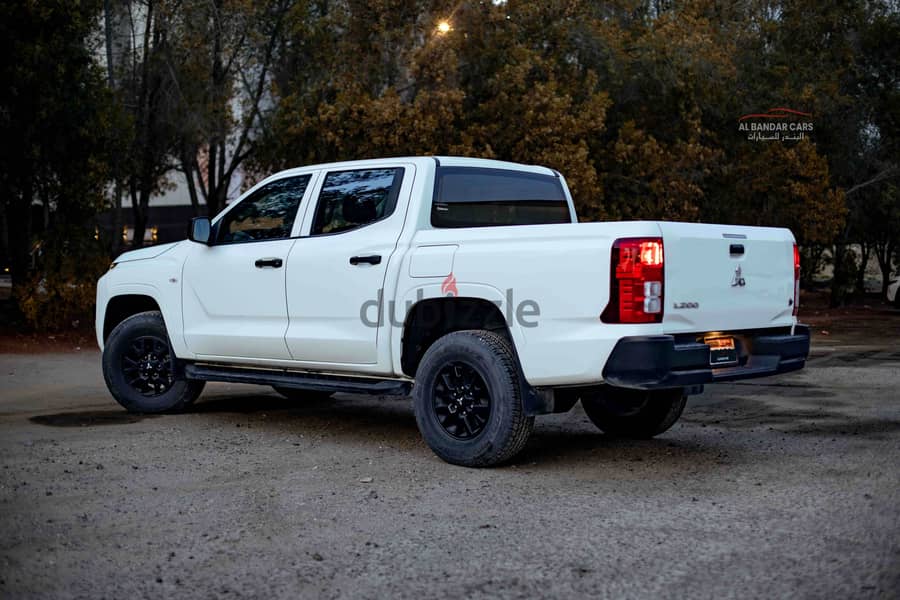 Mitsubishi L200 4x4 Diesel 2024 | Zero Accident | Agency | Warranty 7