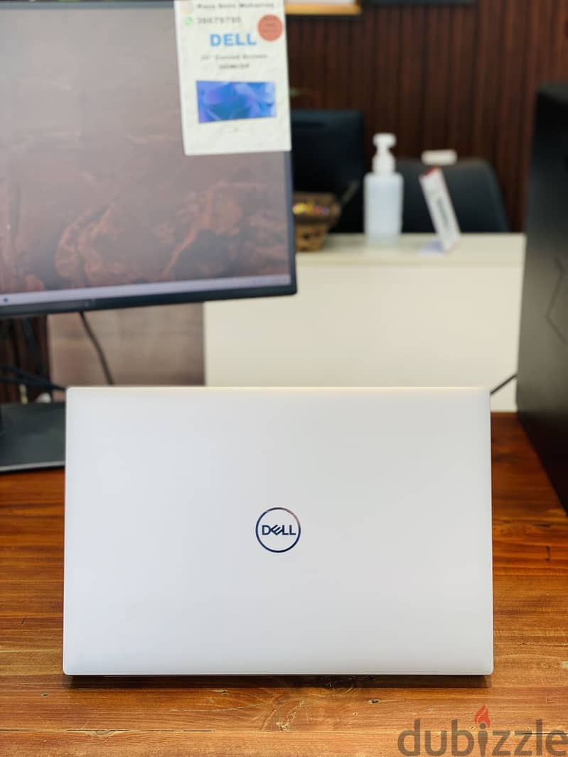 Dell Precision 5690 Ultra 7 165H 6GB NVIDIA RTX 1000 3