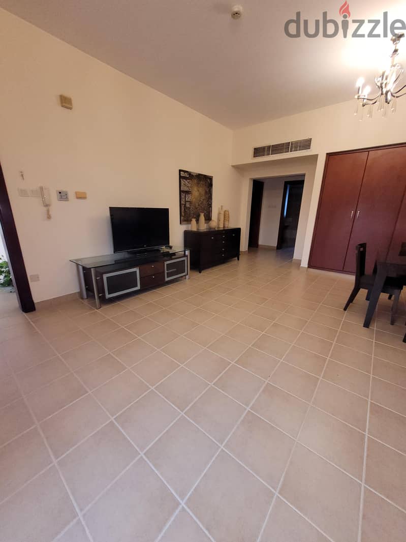 Furnished 1 bhk in saar 1