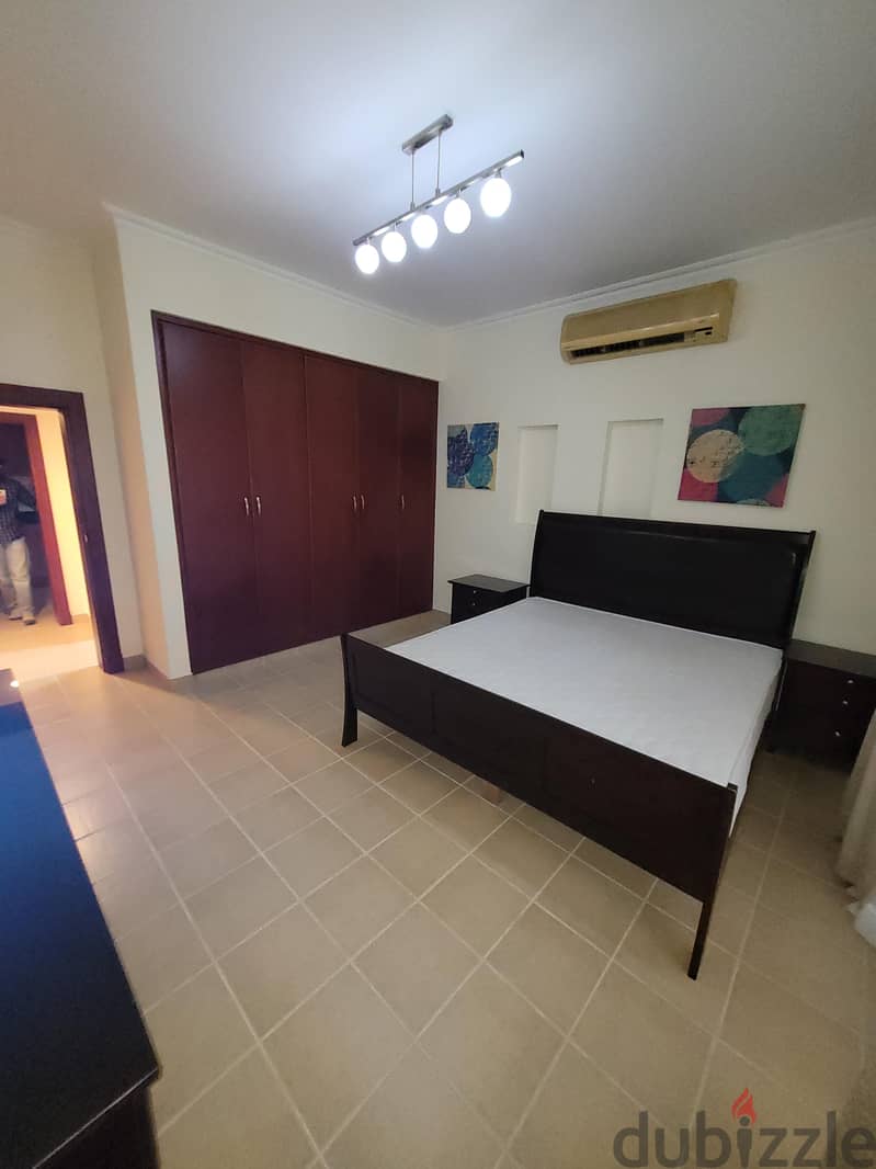 Furnished 1 bhk in saar 5
