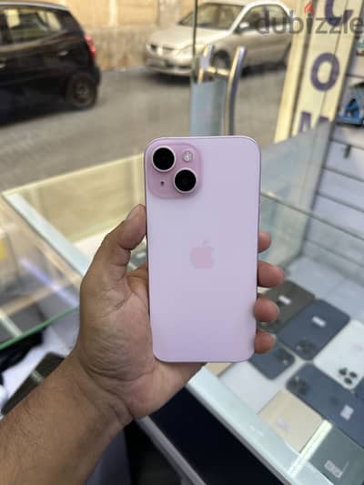 Apple - iPhone 15 pink