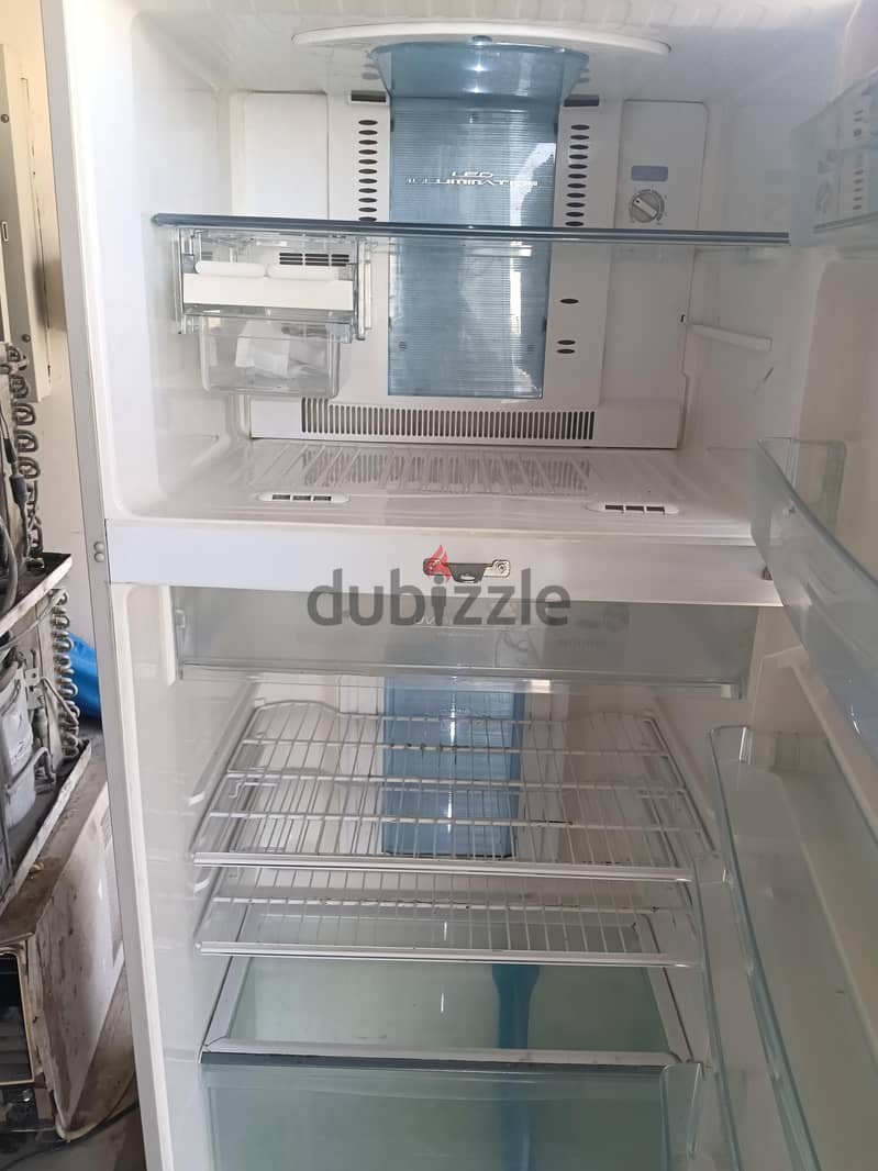 Toshiba refrigerator 1